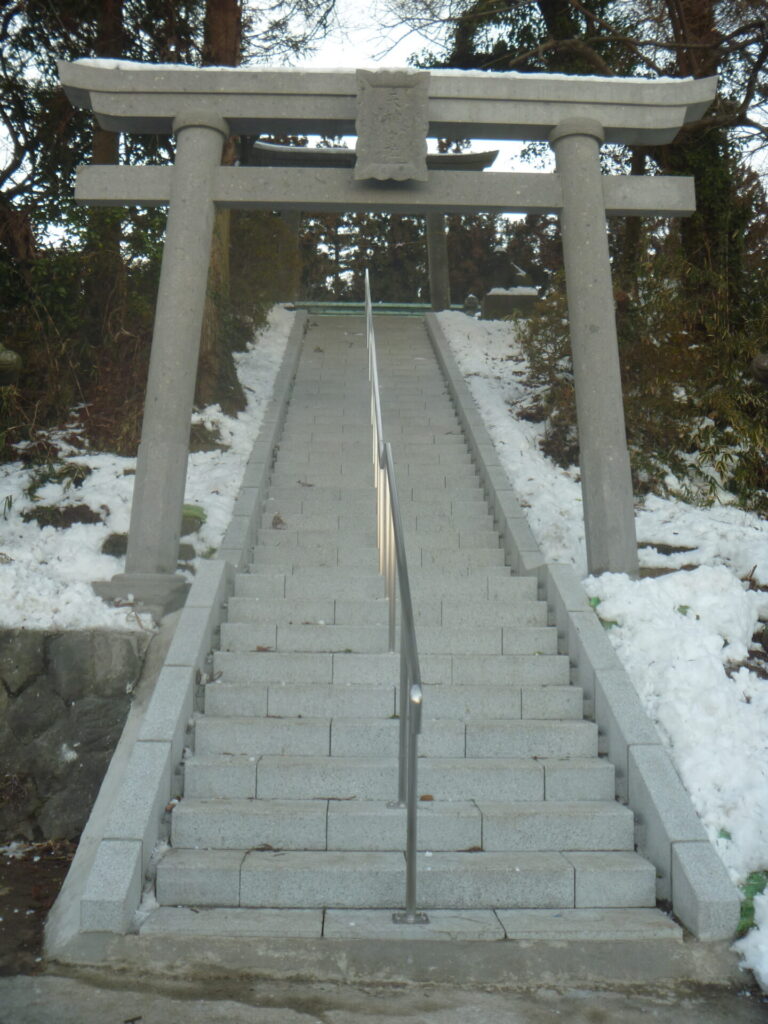 深谷加工石材店 白河石鳥居工事 1-3